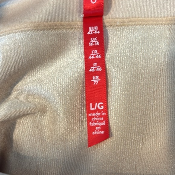 SPANX Oncore Sculpting High-Waisted Mid-Thigh Short Women’s Size Large Nude NWT! - Picture 11 of 15